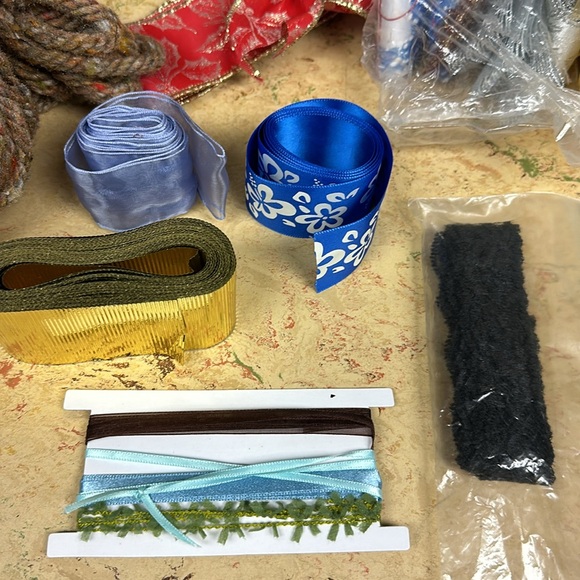 Box of odds and ends of ribbon and cord Large Flat rate box full - Picture 9 of 13